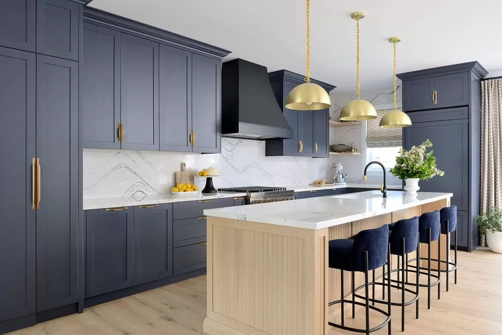 Should Kitchen Cabinets Be Lighter Or Darker Than Floors